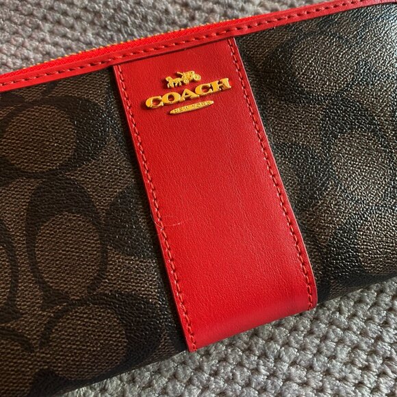 Coach Signature Leather Continental Wallet in Brown/Black and Red - Picture 1 of 5
